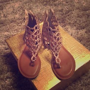 Zigisoho women’s sandals size 7.5 new beige